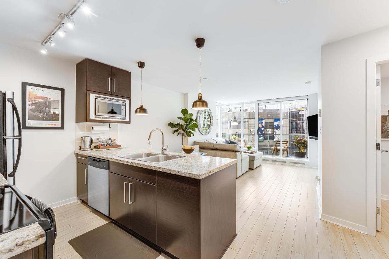 Heart Of Downtown 1 Bd Entire Condo - Pool, Gym, Parking, Office, Ac Vancouver Exterior foto