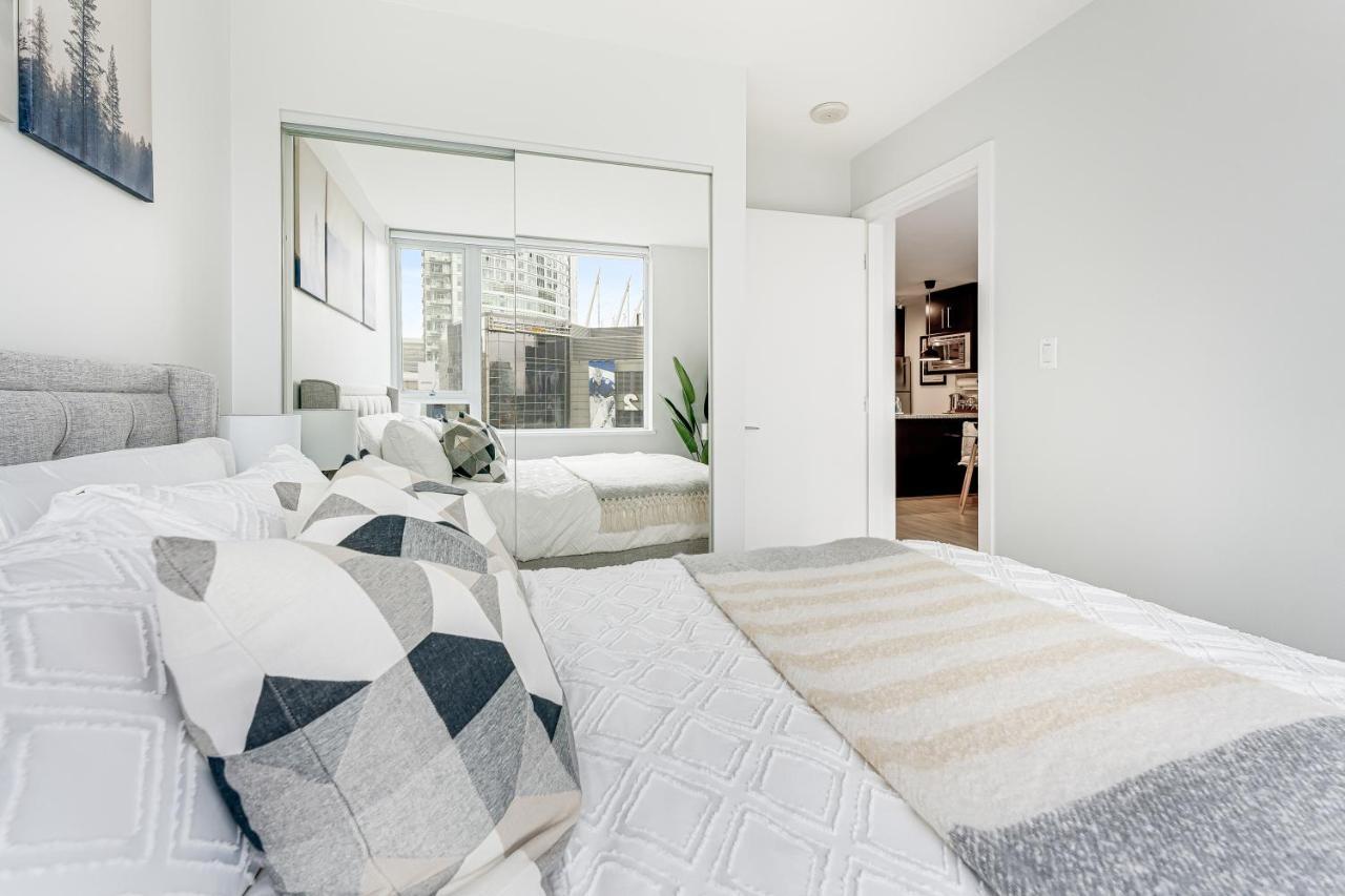 Heart Of Downtown 1 Bd Entire Condo - Pool, Gym, Parking, Office, Ac Vancouver Exterior foto