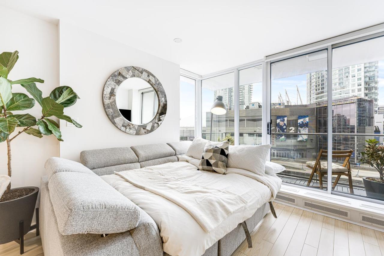 Heart Of Downtown 1 Bd Entire Condo - Pool, Gym, Parking, Office, Ac Vancouver Exterior foto